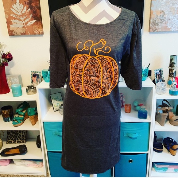 airwaves Dresses & Skirts - Halloween Airwaves Half Sleeve Fall  pumpkin Dress